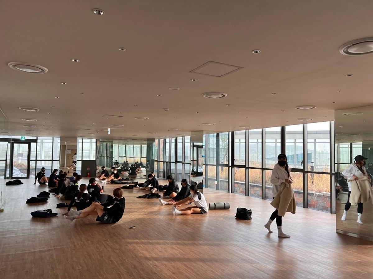 Celebstay Songdo Halla Western Park Yeonsu Exteriör bild
